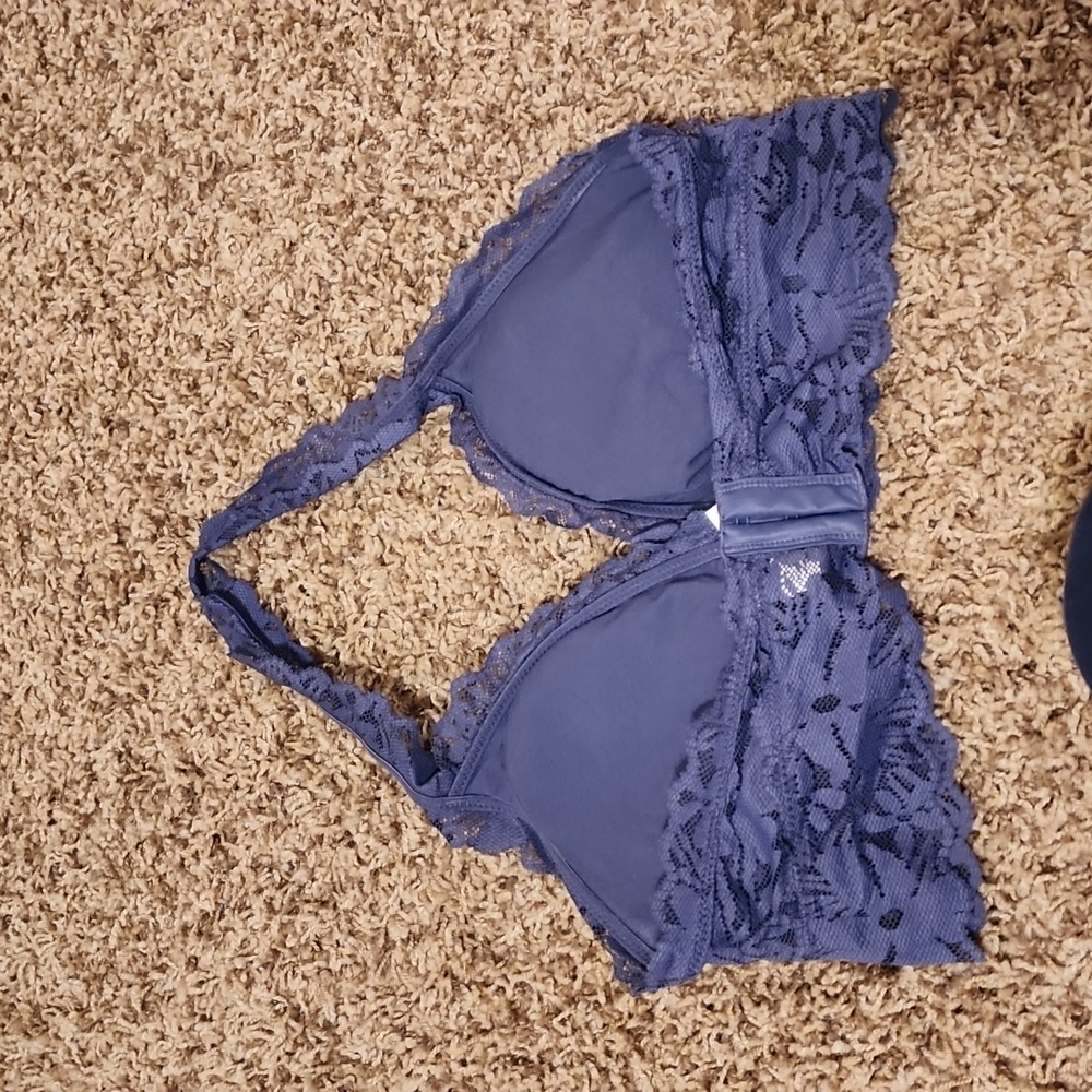 Bra - Picture 3 of 3